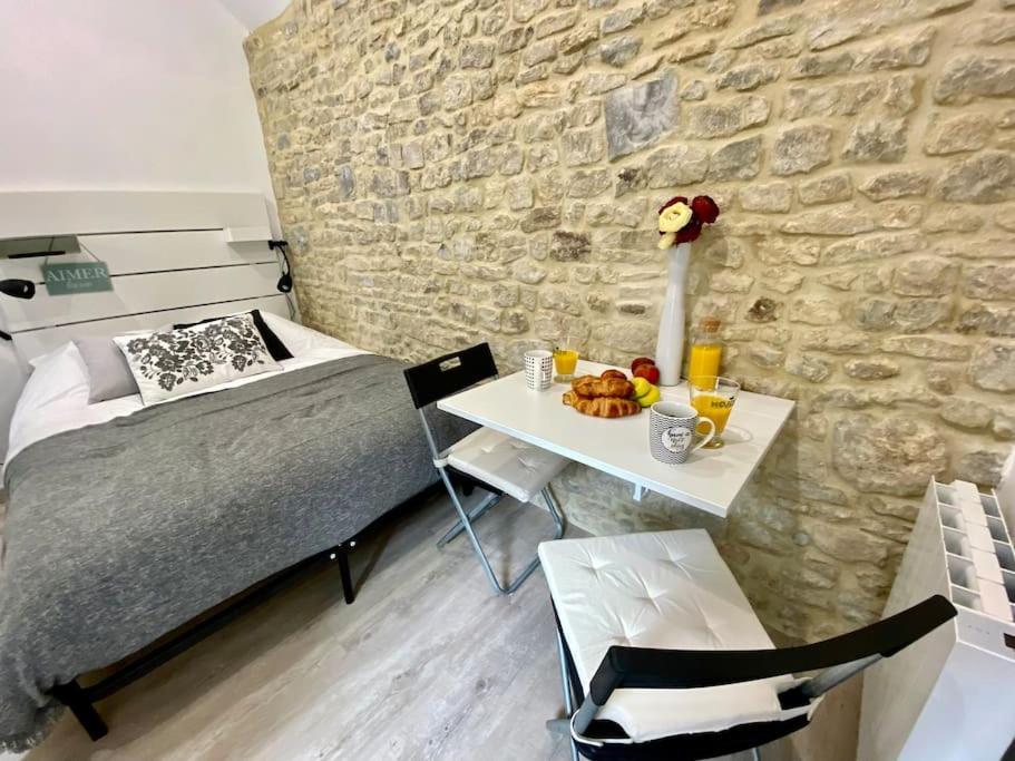 Bed In The City - Appart'Hotel - Historical Center Μπαγιέ Εξωτερικό φωτογραφία
